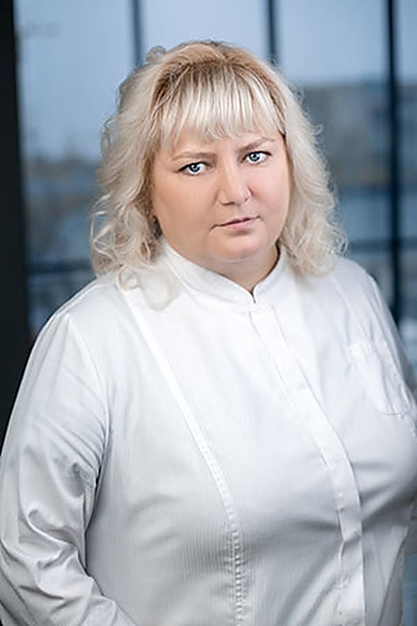 Корнишина Ирина Владимировна, заведующая отделением, лазерный хирург